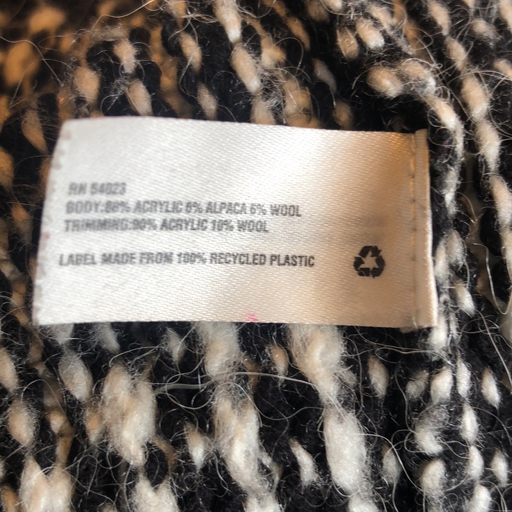 Gap Sweater Jacket Size Medium - image 6